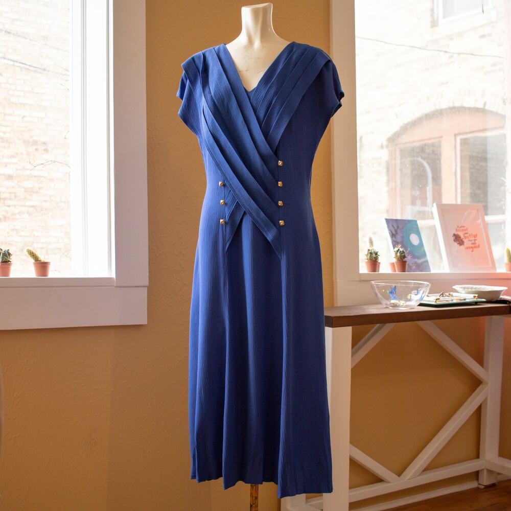 Vintage Blue Pleated Flutter Sleeve Maxi Dress